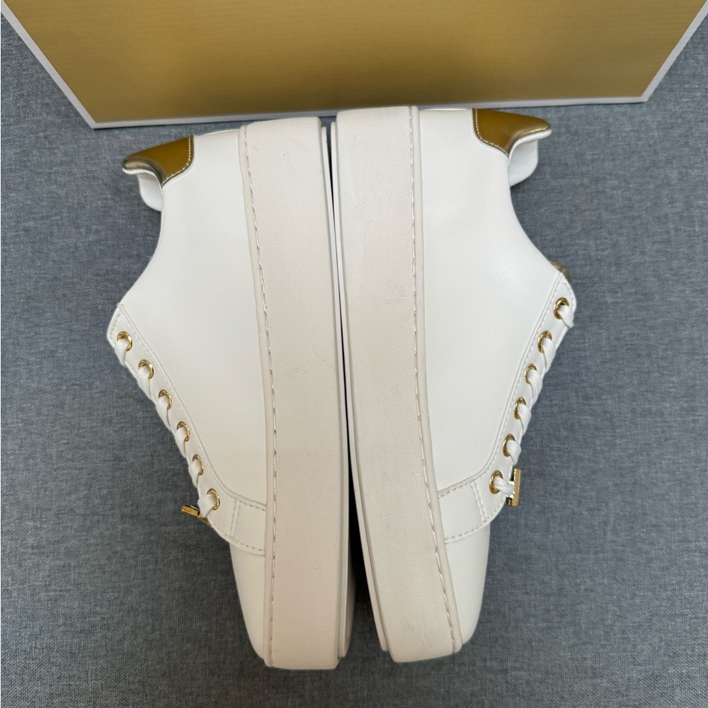 ‼️SOLD‼️🆕Michael Kors Sneakers | Size 7 - Picture 7 of 16